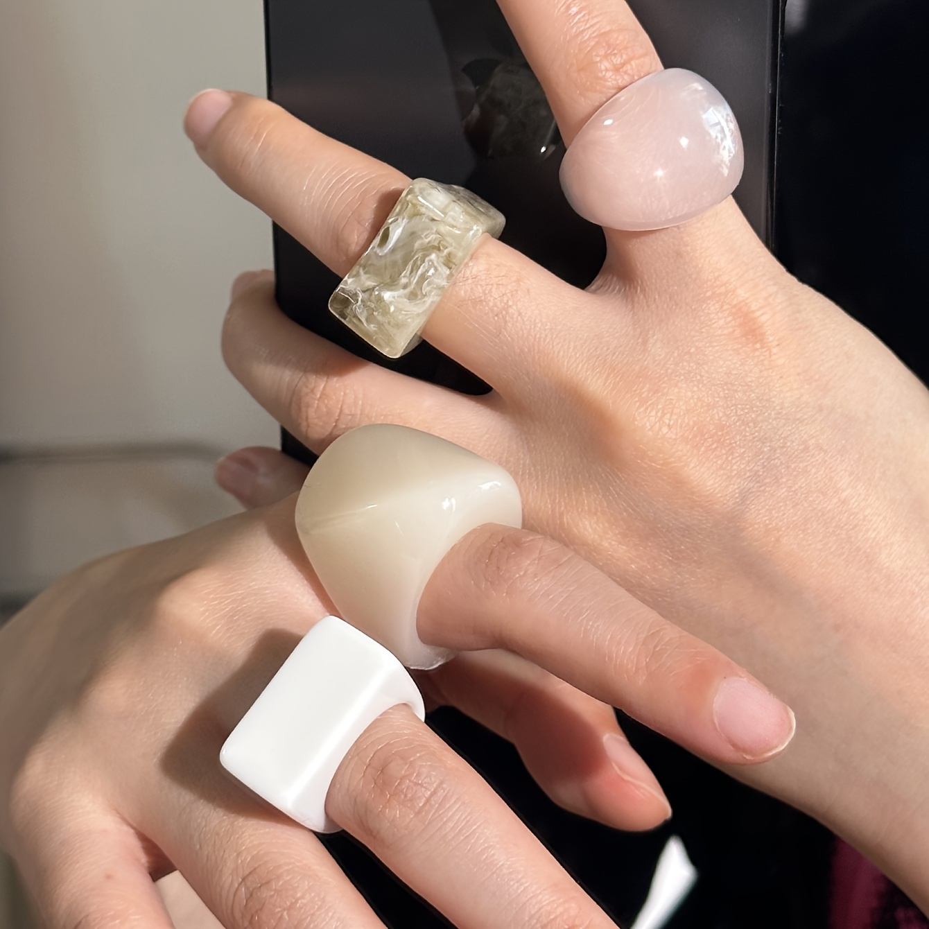 4pcs Summer Fresh Women's Resin Rings Set, Colorful Style